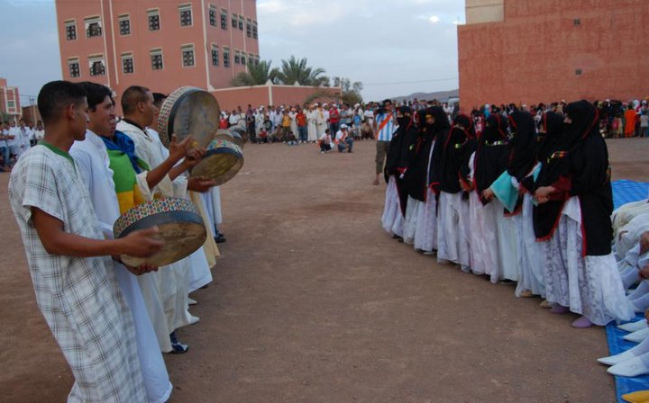 Résultat de recherche d'images pour "ahidou danse maroc"